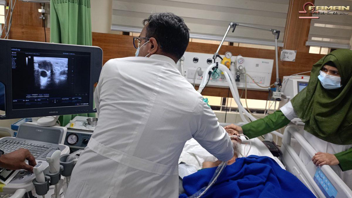 Checking-Ultrasound-Machine-with-Doctors-and-Nurse